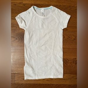 ivivva (kids lululemon) white athletic shirt